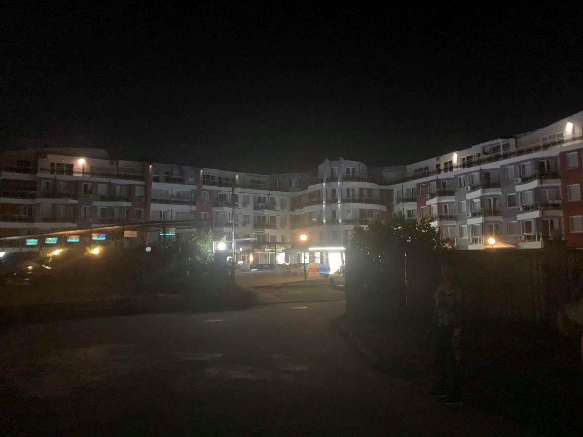 Emberli Aparthotel Lozenets Exterior photo